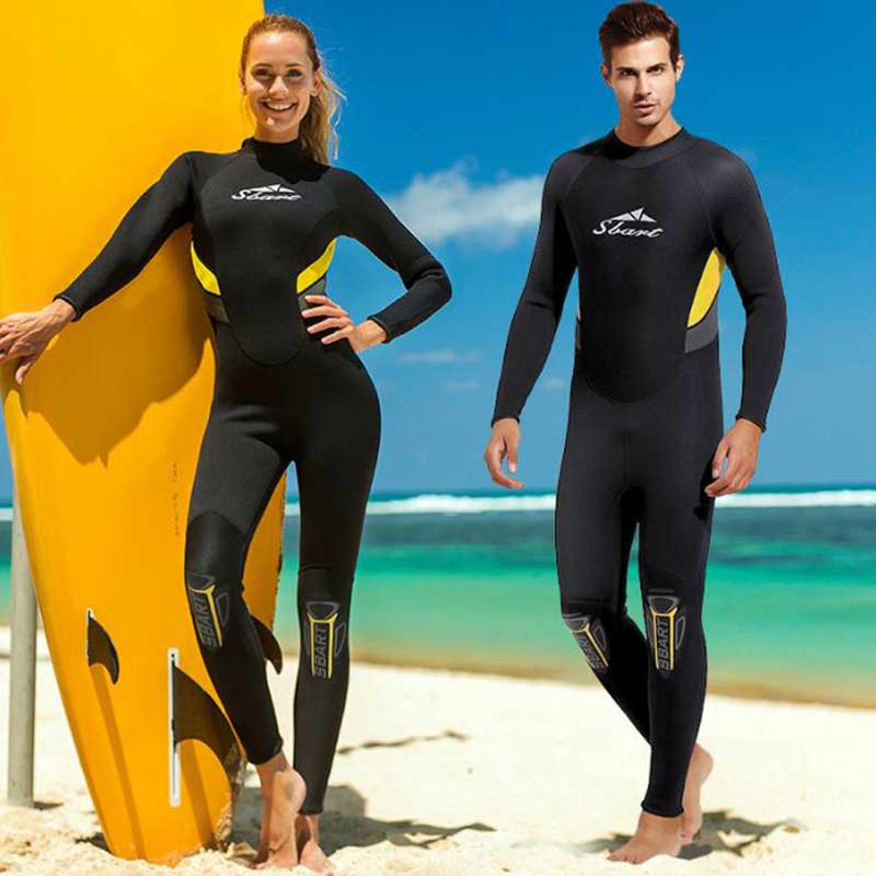 difference between a wetsuit and a drysuit