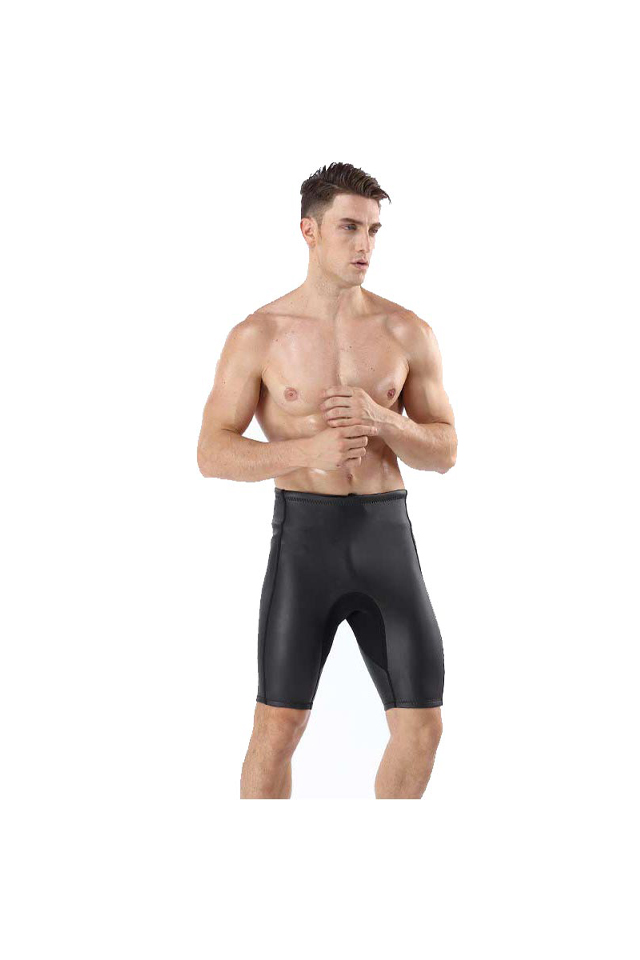 MYLEDI Men\'s 2MM CR Smooth Skin Wetsuit Shorts